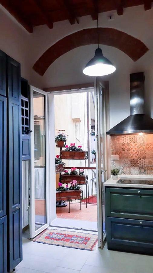 Lg House With Balcony Near Ponte Vecchio Apartment Флоренция Екстериор снимка