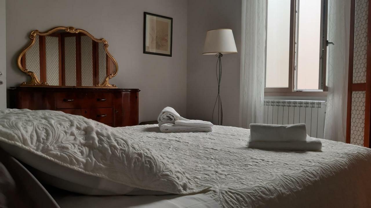 Lg House With Balcony Near Ponte Vecchio Apartment Флоренция Екстериор снимка